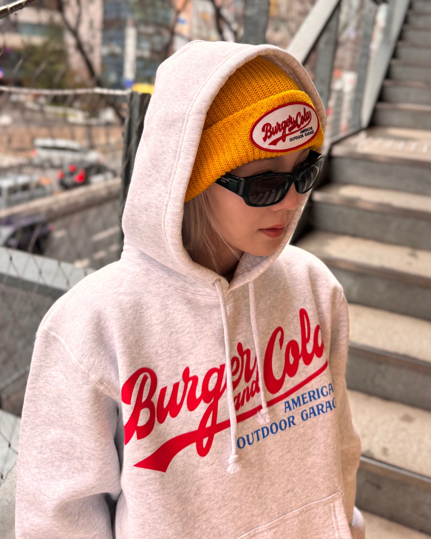 B&C OVAL Patch Beanie
